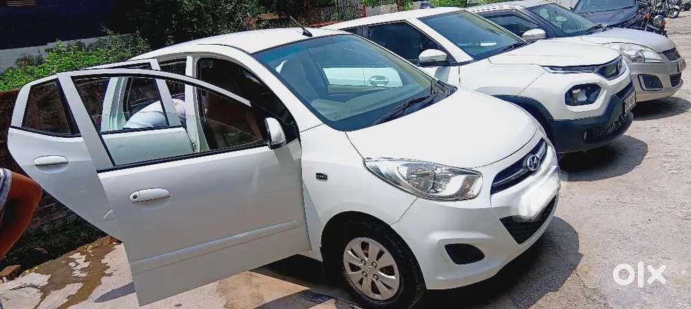 Hyundai I10 Sportz 2012 Manual Petrol