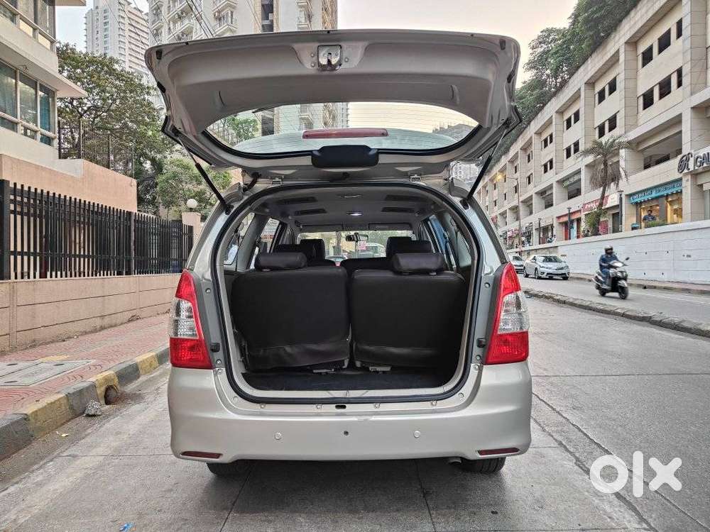 Toyota Innova 2.5 G (diesel) 8 Seater, 2014, Diesel