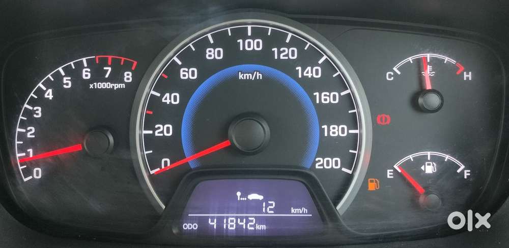 Hyundai Grand I10 Sportz, 2014, Petrol