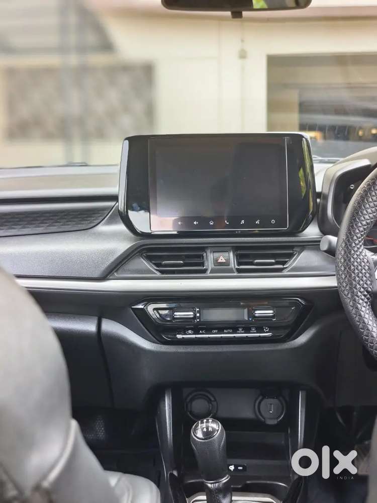 Maruti Suzuki Swift 2025 Duel Tone For Lease