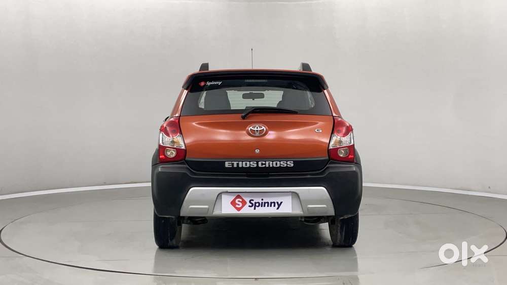 Toyota Etios Cross 1.2l G, 2018, Petrol