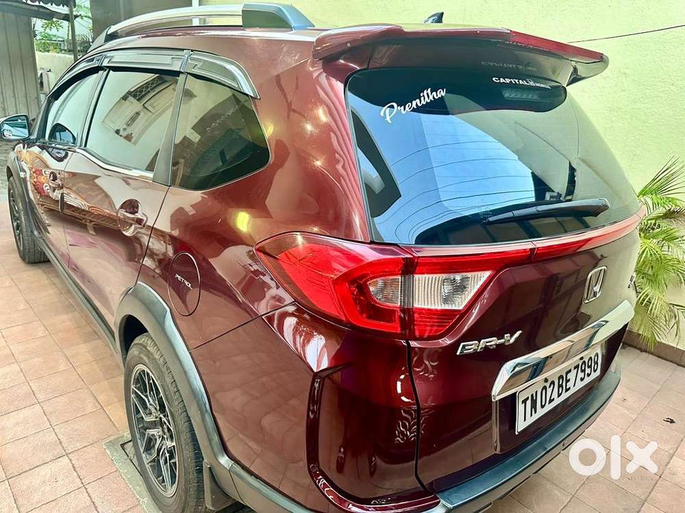 Honda Br-v 2016 Petrol Very Good Condition & Updgraded