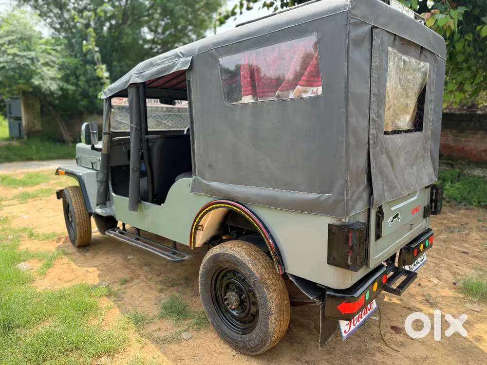 Mahindra Jeep Commander 1999