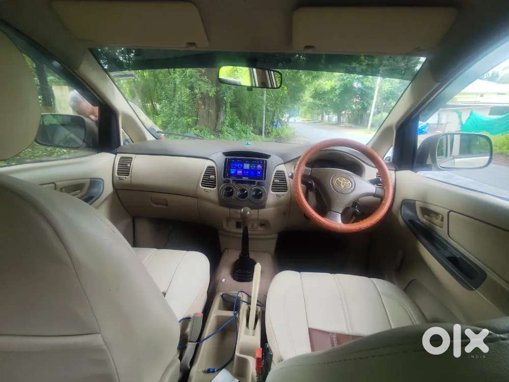 Toyota Innova 2.5 E 2006
