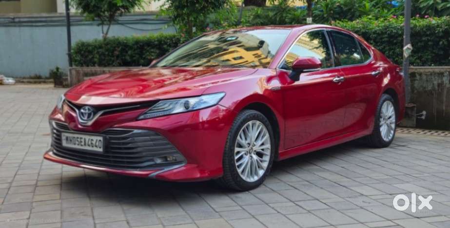 Toyota Camry Hybrid, 2019, Petrol