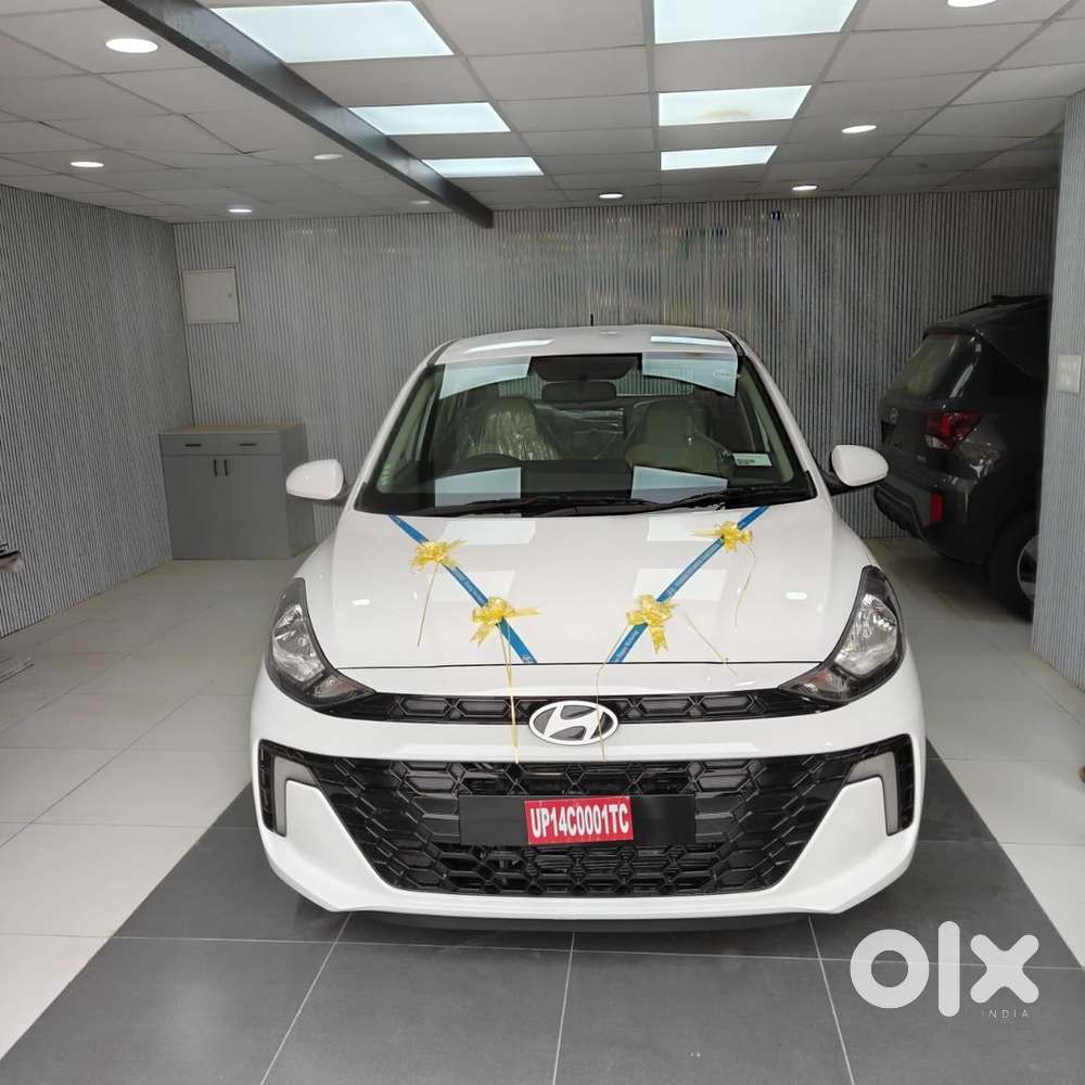 Hyundai Aura 2026 Cng