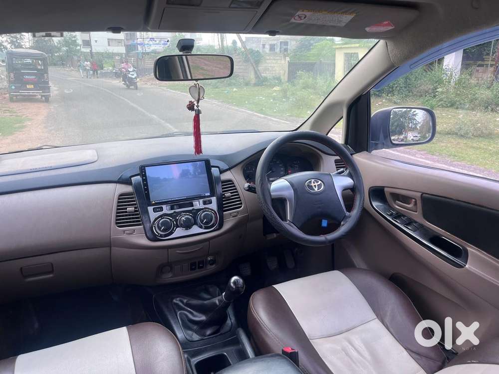 Toyota Innova 2.5 G (diesel) 7 Seater, 2015, Diesel