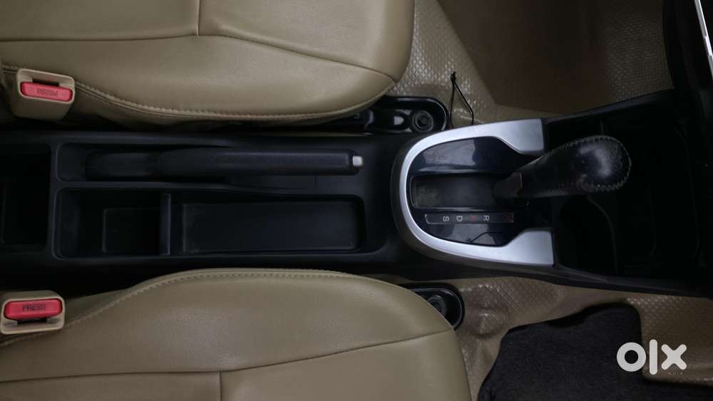 Honda Jazz 1.2 V At I Vtec, 2017, Petrol