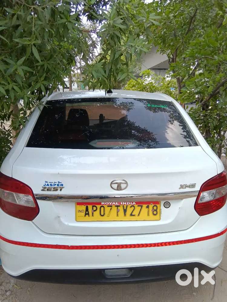 Less Drive Vehicle