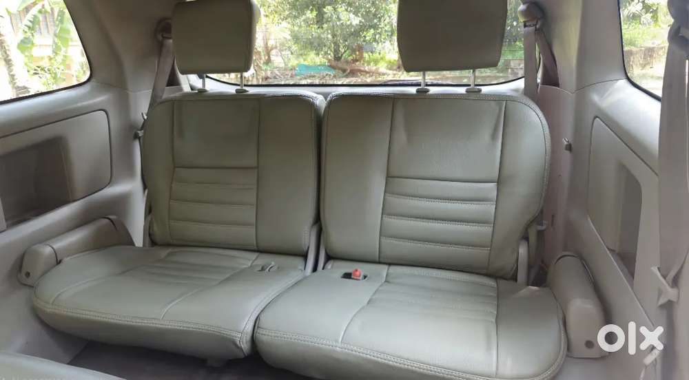 Toyota Innova 2.5 G 2011
