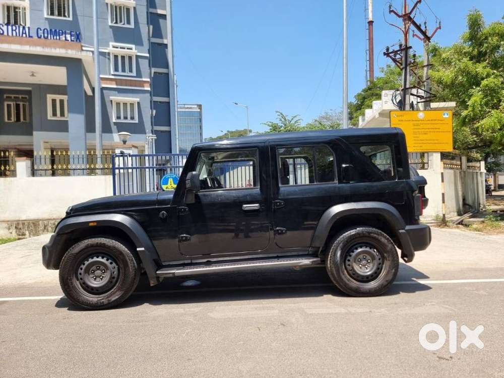 Mahindra Thar Roxx Ax3 L Diesel Mt 2wd, 2024, Diesel