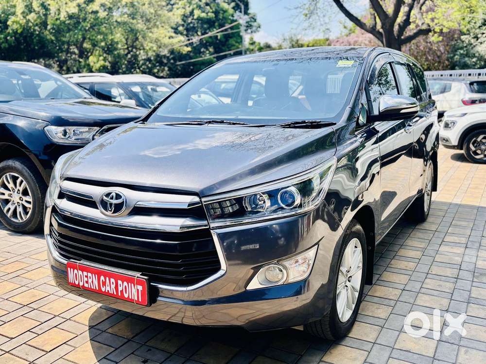 Toyota Innova Crysta 2.8 Zx At, 2016, Diesel