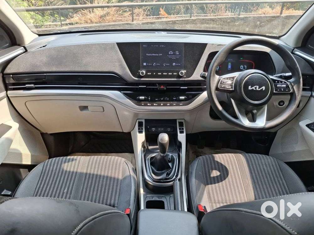 Kia Carens 1.4 Prestige Plus Turbo 7 Str, 2022, Diesel