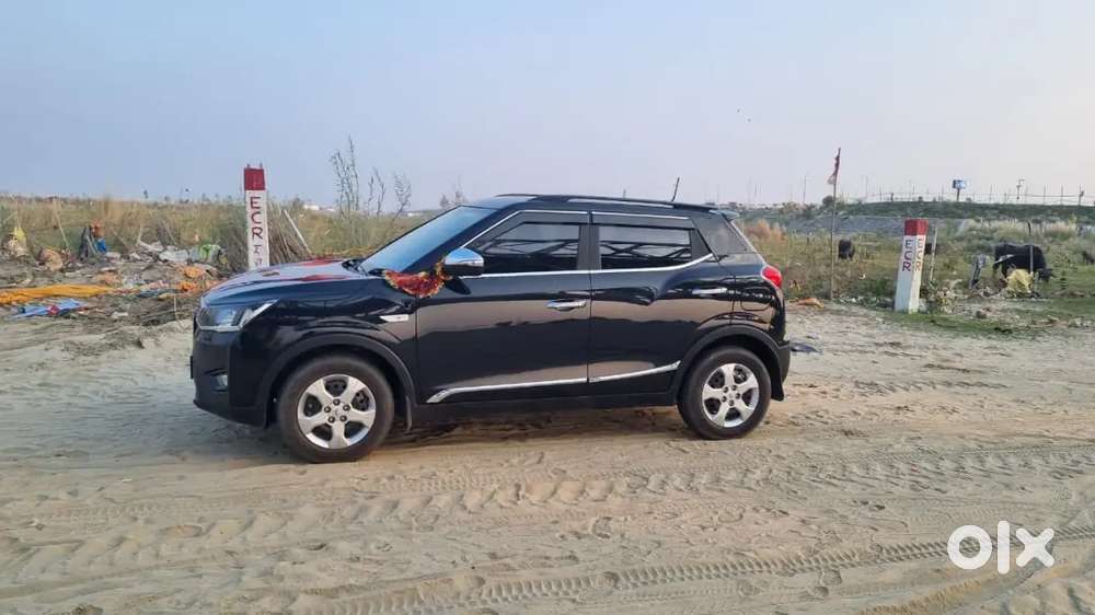 Mahindra Xuv300 1.2 Petrol 2023