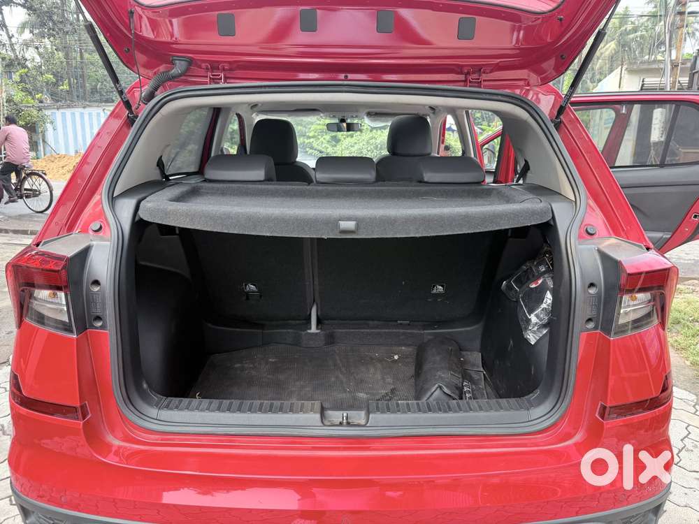 Skoda Kushaq 1.5 Tsi Style, 2025, Petrol