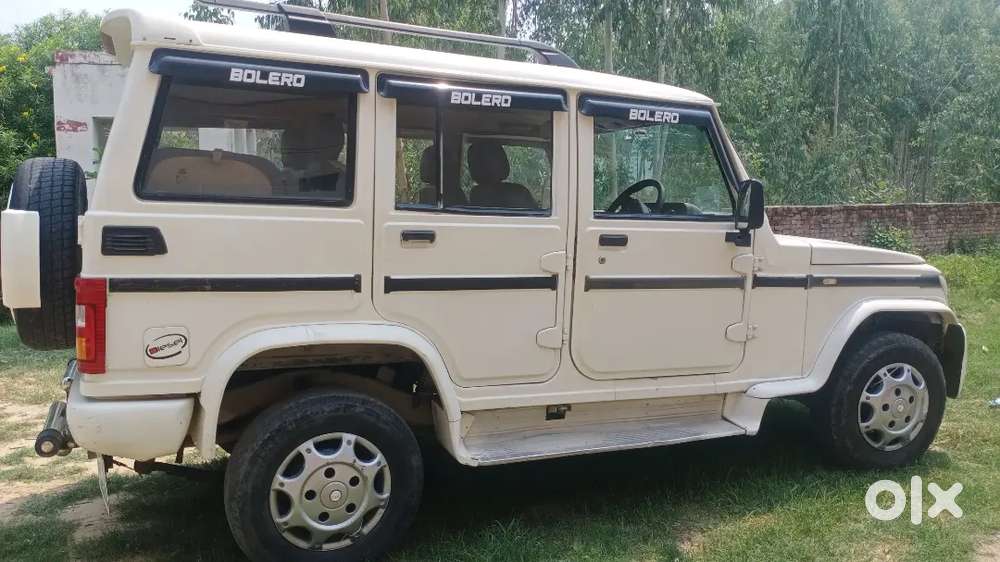 Mahindra Bolero Neo 2013