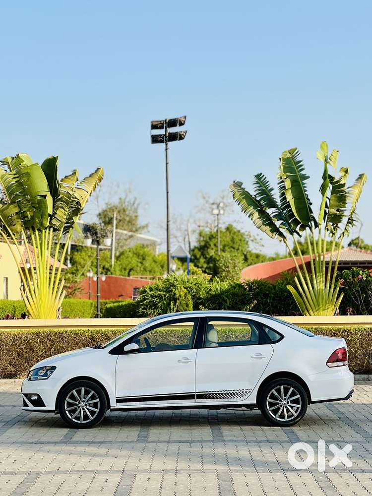 Volkswagen Vento 2010-2013 Petrol Highline At, 2019, Petrol