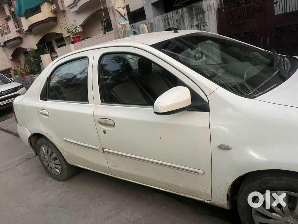 Toyota Etios 2015 Petrol