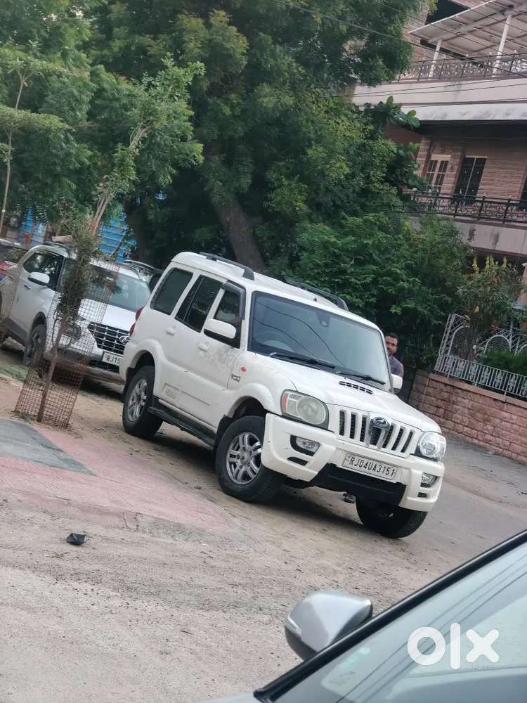 Mahindra Scorpio 2014
