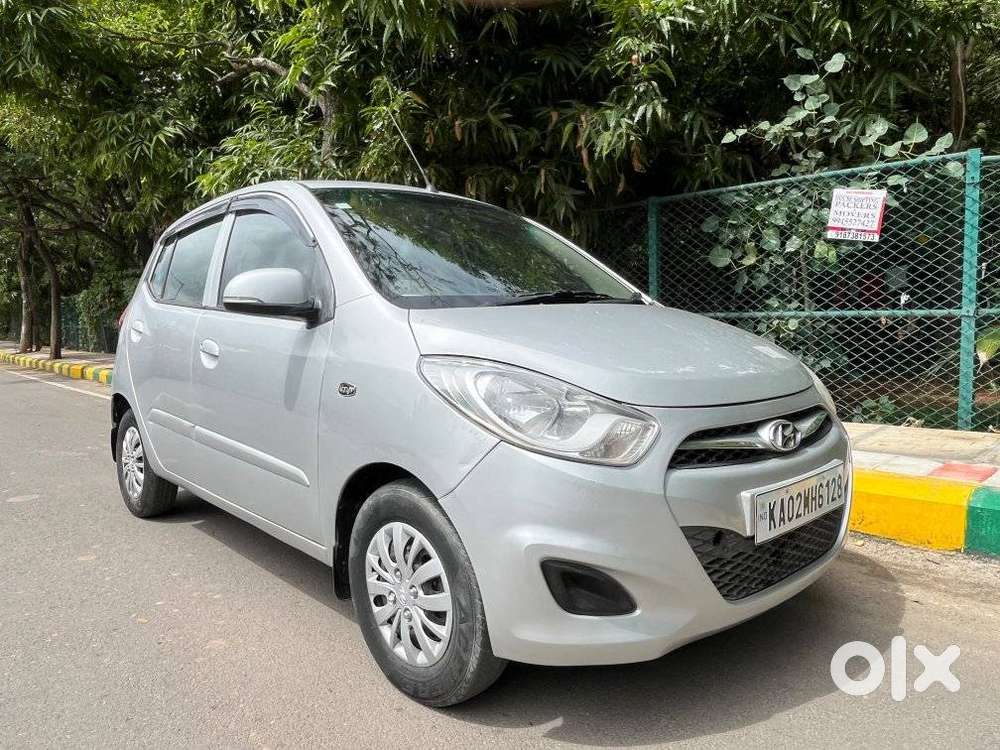 Hyundai I10 Sportz At, 2013, Petrol
