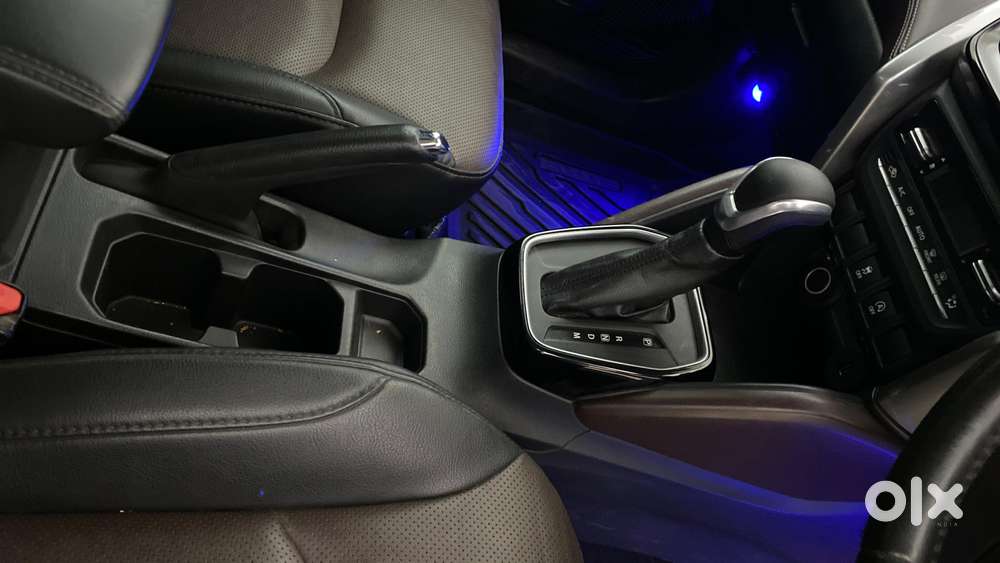 Maruti Suzuki Grand Vitara 1.5 Alpha Smart Hybrid At, 2023, Petrol