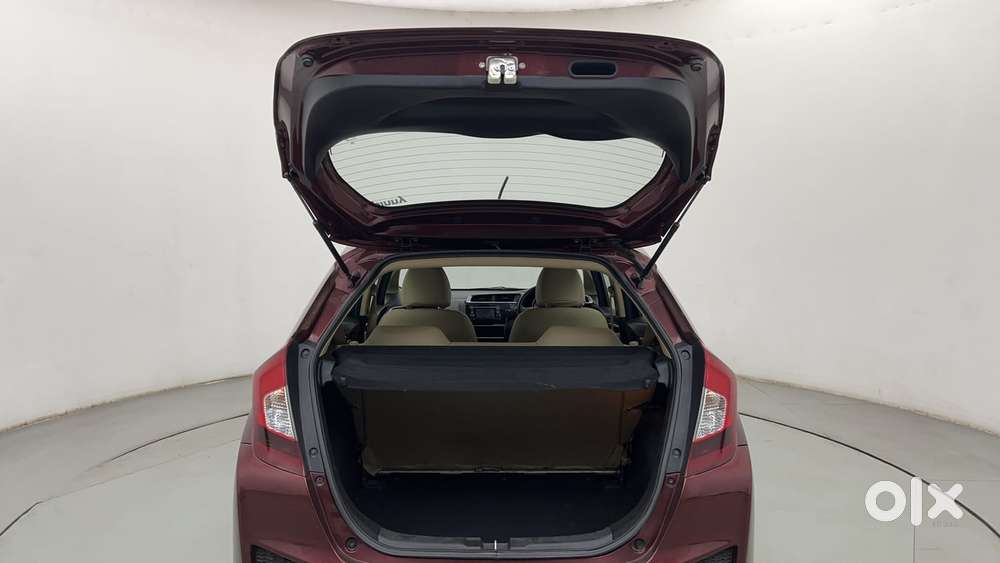 Honda Jazz [2020-2023] 1.2 V I-vtec Mt, 2017, Petrol