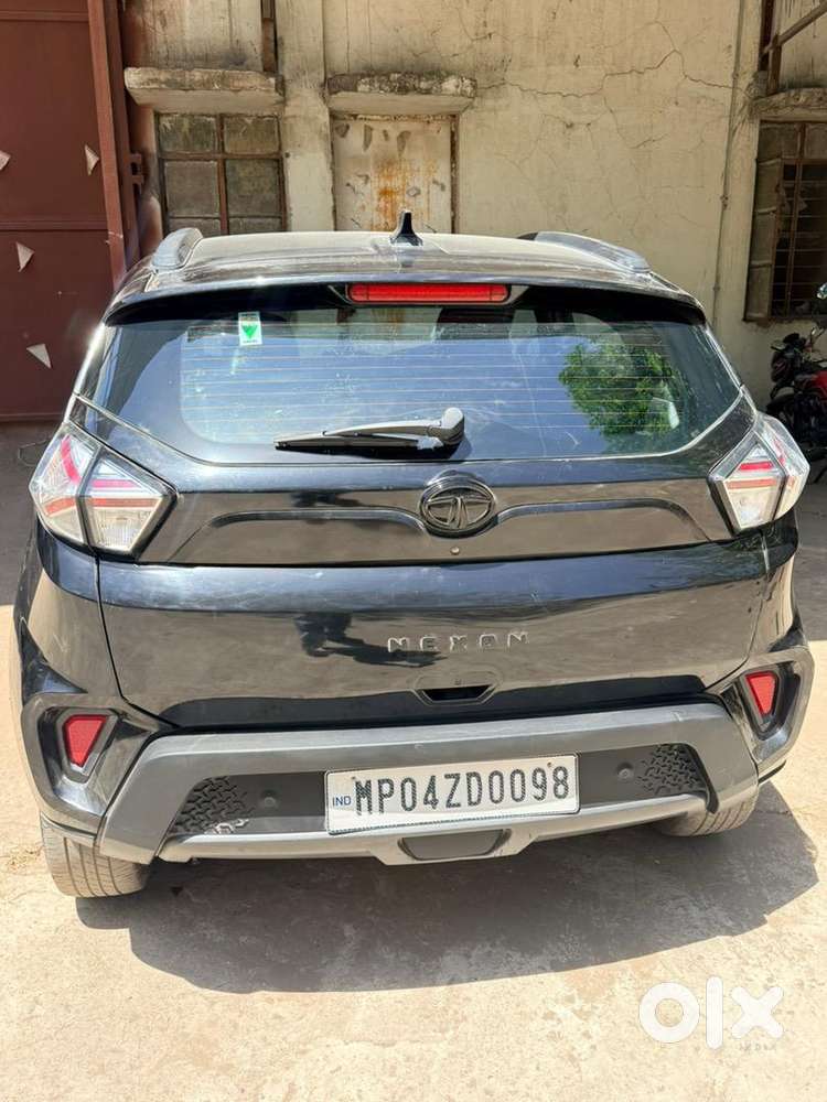Tata Nexon Xz Plus (s) Diesel Dark Edition 2023