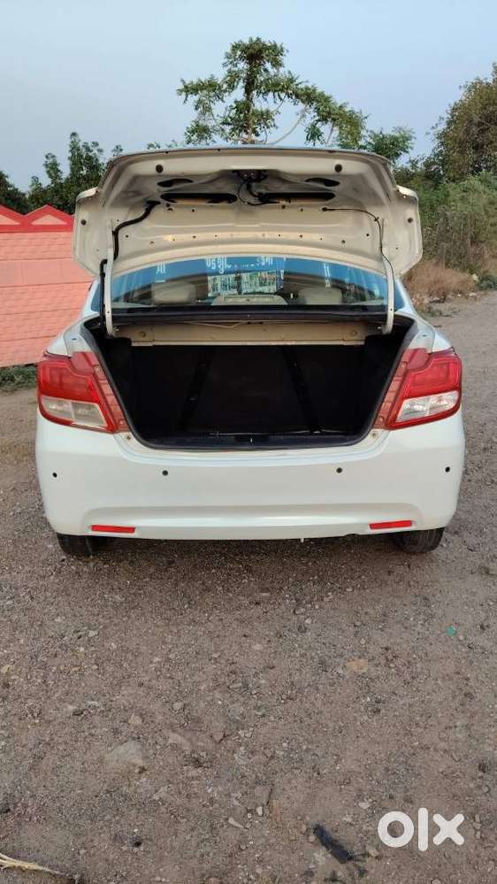 Maruti Suzuki Dzire 1.2 Vxi Amt, 2018, Petrol