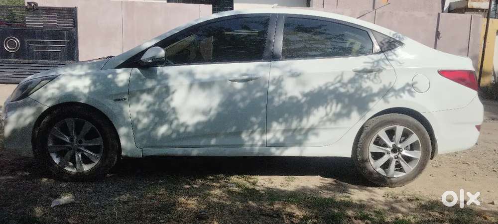 Hyundai Verna 2011 Diesel Well Maintained