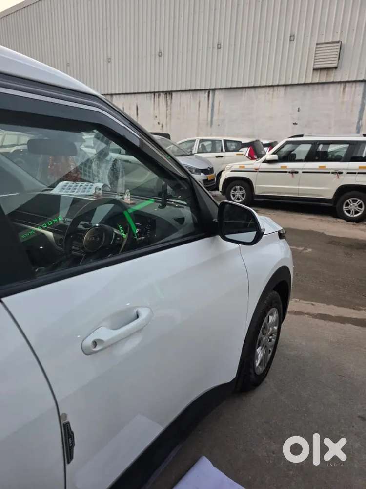 Kia Carens G 2026 Hybrid Manual