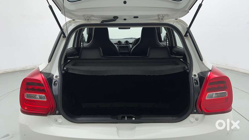 Maruti Suzuki Swift 1.3 Lxi, 2022, Petrol