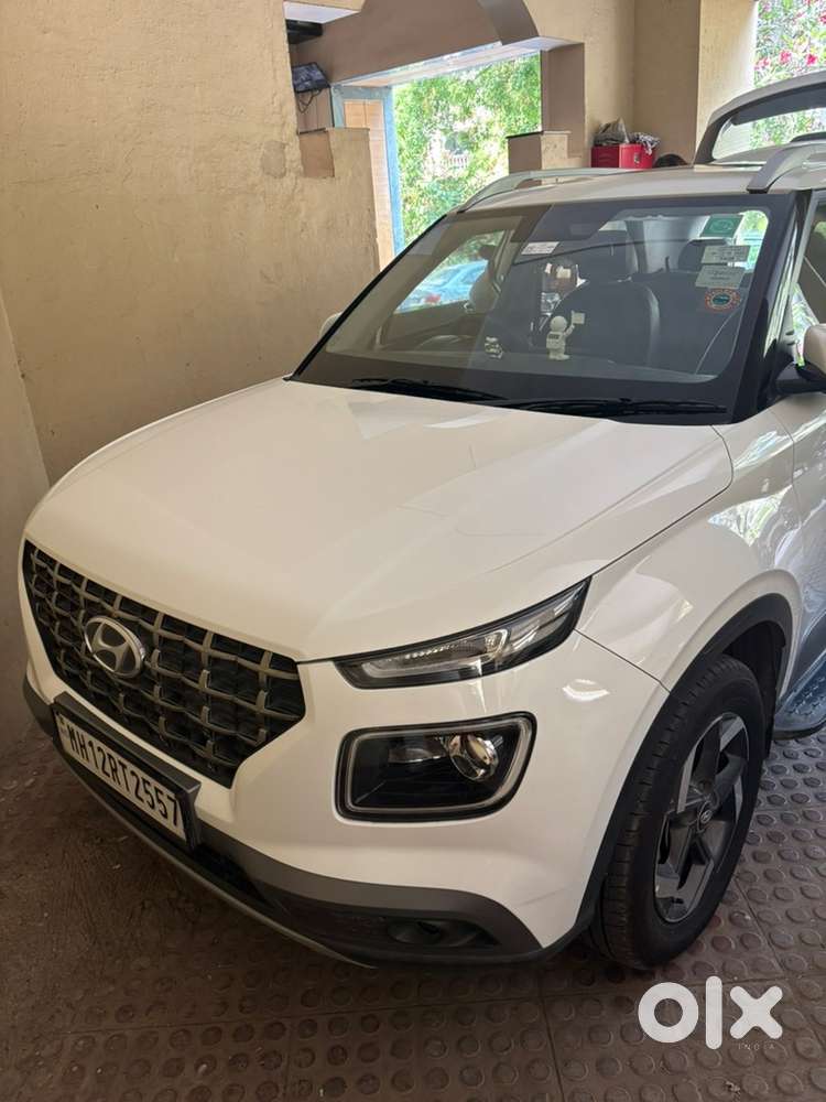 Hyundai Venue Petrol 2019