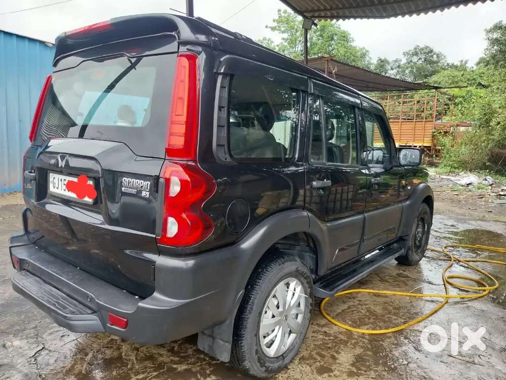 Mahindra Scorpio Classic 2023