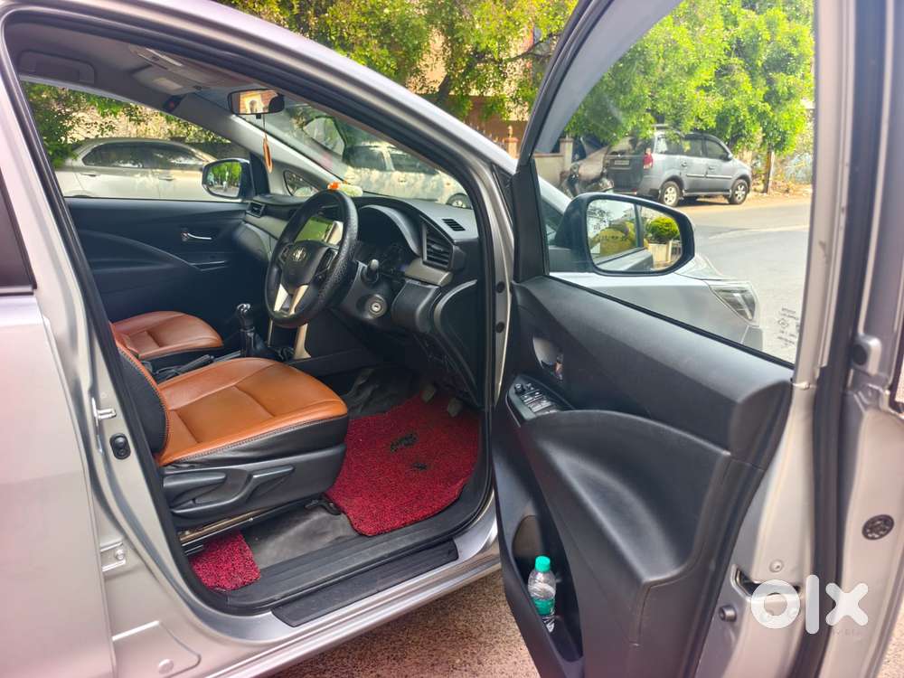 Toyota Innova Crysta 2.4 Gx Limited Edition 8 Str, 2023, Diesel