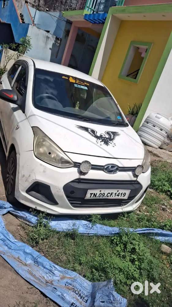 Hyundai Xcent 2016 Diesel 118000 Km Driven Second Owner