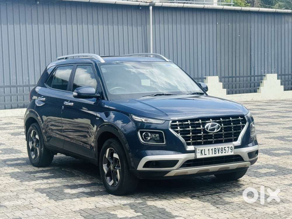 Hyundai Venue 1.0 Sx (o) Turbo Dct, 2022, Petrol