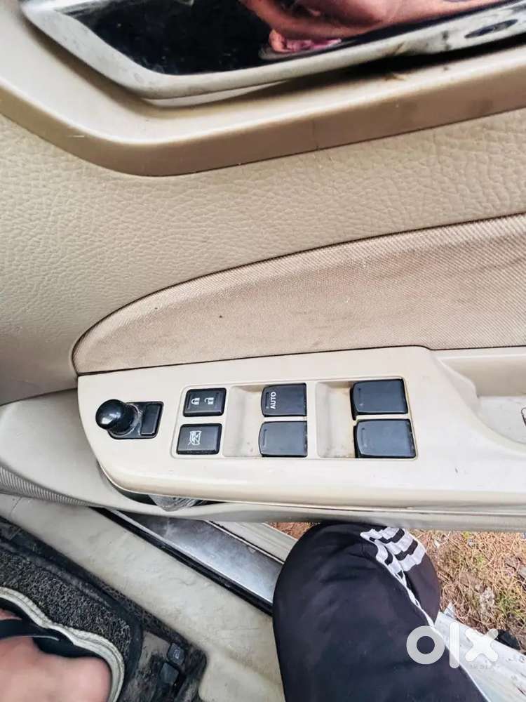 Maruti Suzuki Dzire 2016 Cng & Hybrids 72000 Km Driven