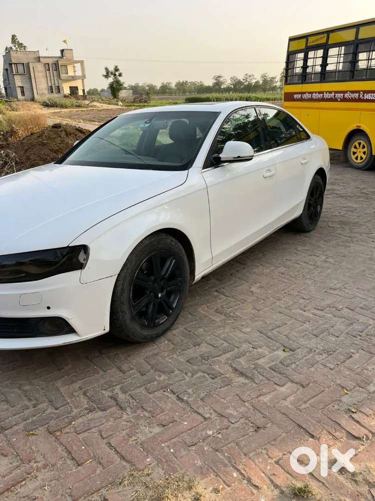 Audi A4 2009 Diesel 143589 Km Driven