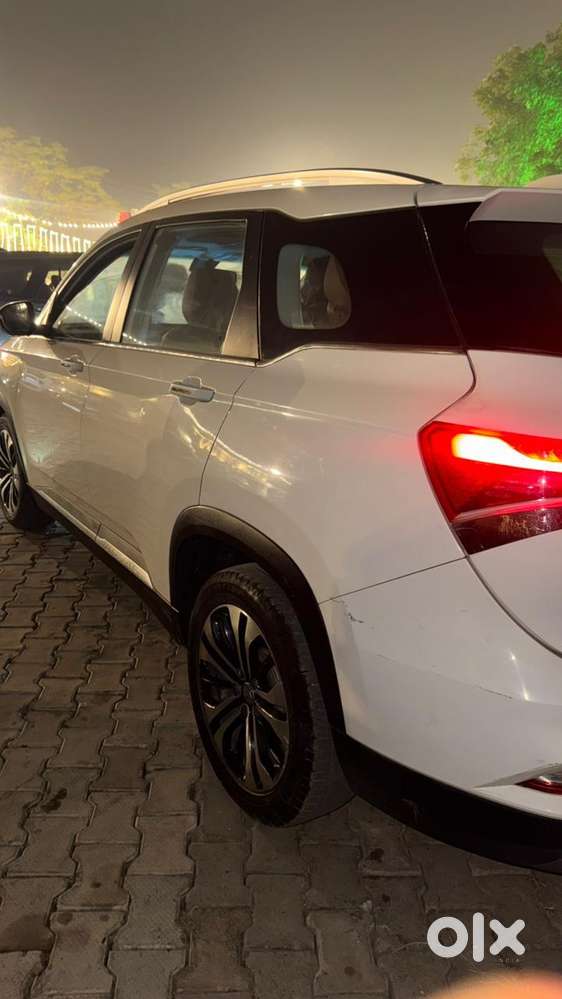 Mg Hector Sharp Pro 2.0 Turbo Diesel Mt Dual Tone, 2021, Diesel