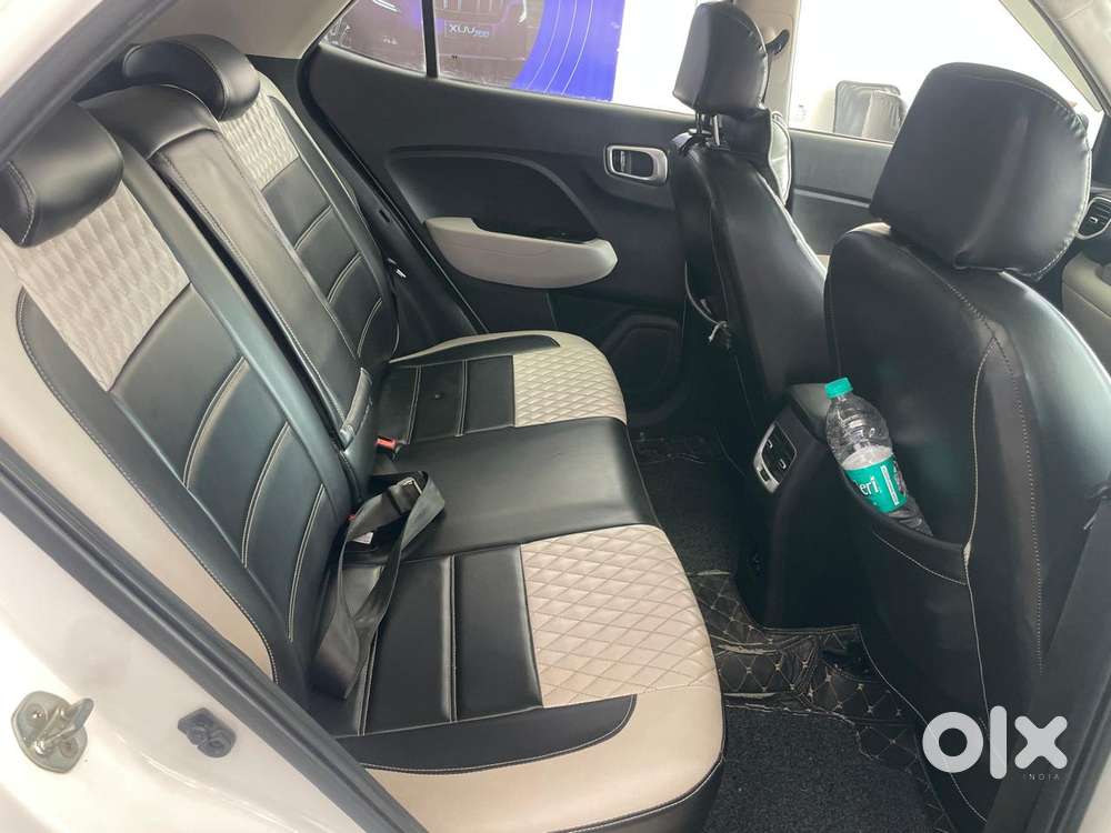 Hyundai Venue Sx Mt, 2022, Petrol