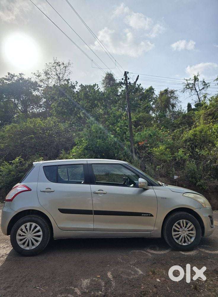 Maruti Suzuki Swift Vxi 1.2 Abs Bs-iv, 2015, Petrol