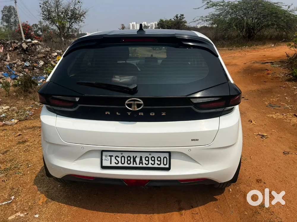 Tata Altroz Ev 2024 Petrol Well Maintained