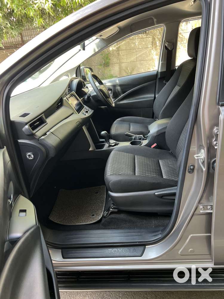 Toyota Innova Crysta 2.8 Gx At 8 Seater, 2019, Diesel