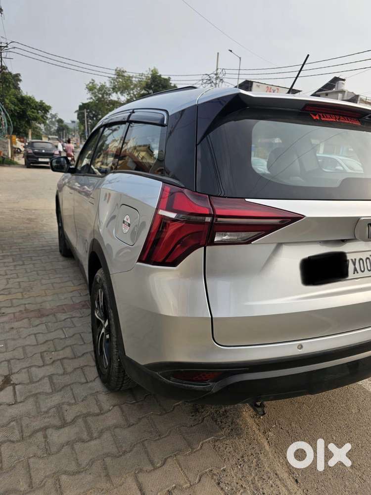 Mahindra Xuv700 Mx Diesel Mt 5 Str (e), 2024, Diesel