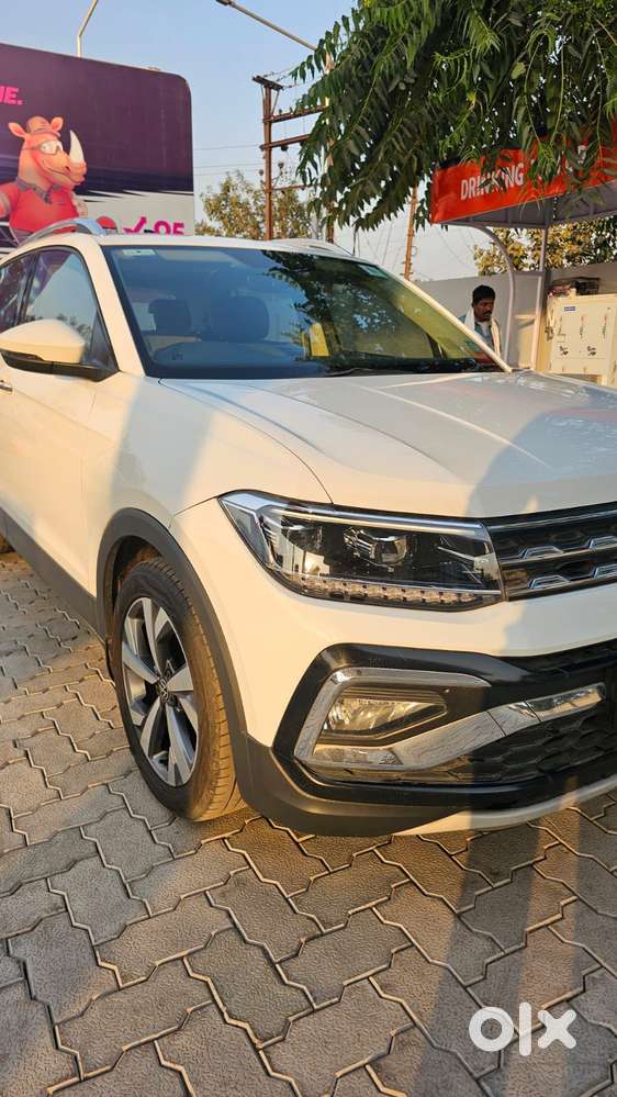 Volkswagen Taigun 1.0 Tsi Topline At, 2022, Petrol