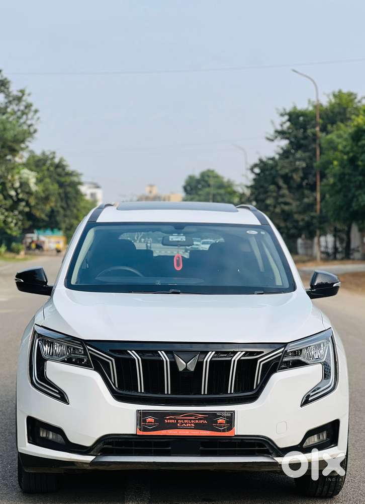 Mahindra Xuv700 2.2 Ax 5 Diesel At 7 Str, 2023, Diesel