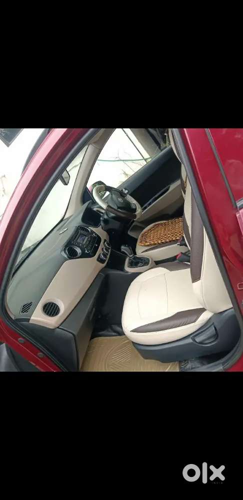 Hyundai Grand I10 Sportz At 2014, Showroom Service History, Mint Condi