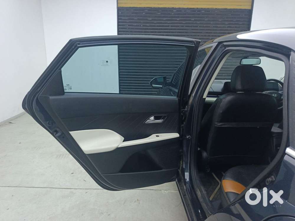 Hyundai Verna 1.5 Sx Petrol Mt, 2023, Petrol