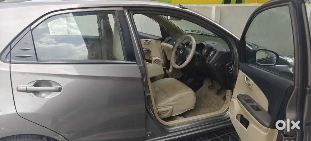 Honda Brio 2011 Petrol 75000 Km Driven