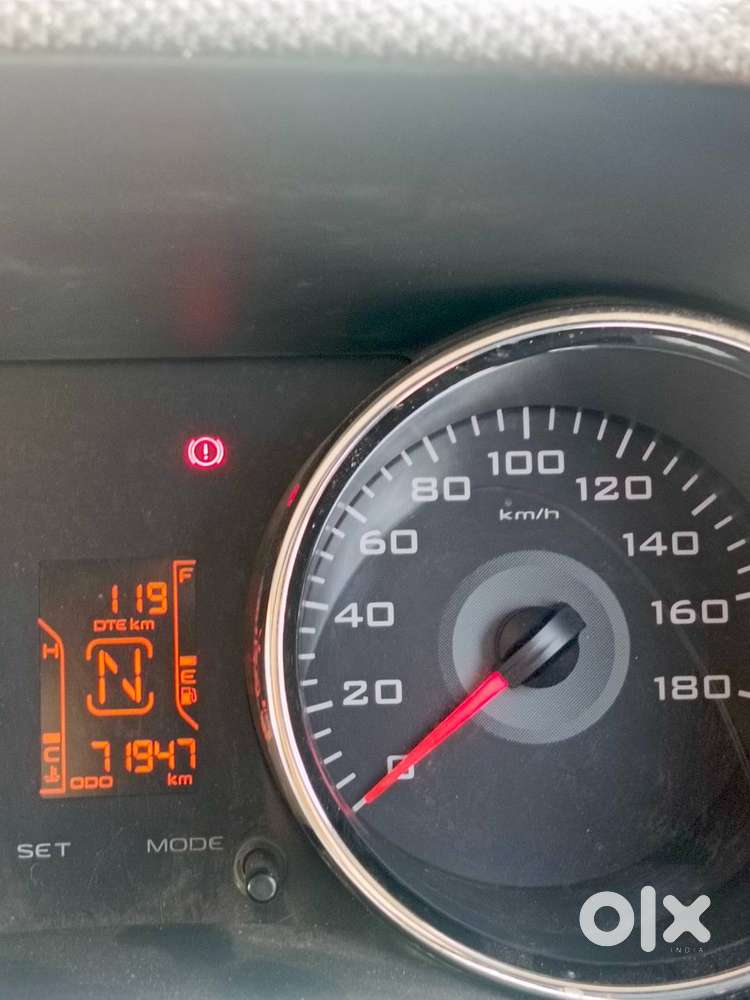 2015 Tuv 300 Automatic Diesel Suv